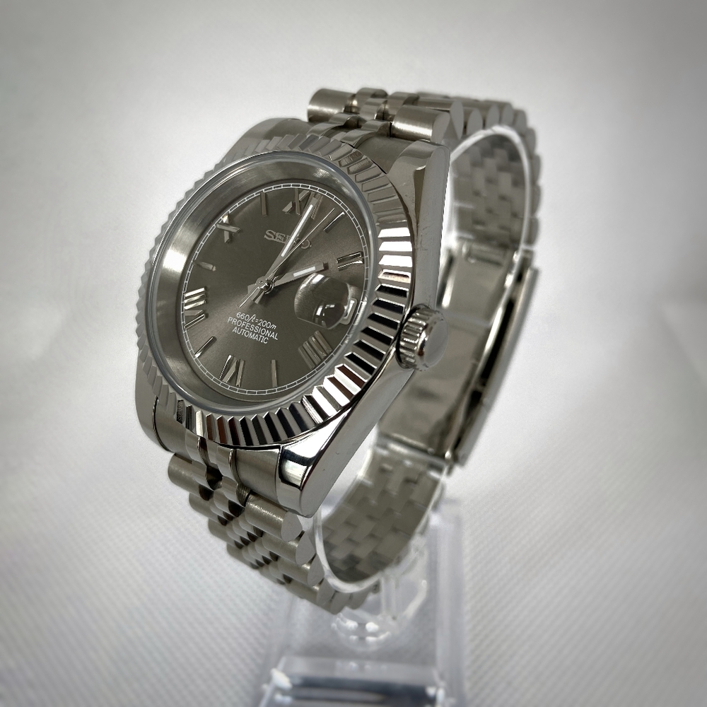 Seiko Custom built watch - nh35 - sapphire crystal- oyster - Picture 3 of 4